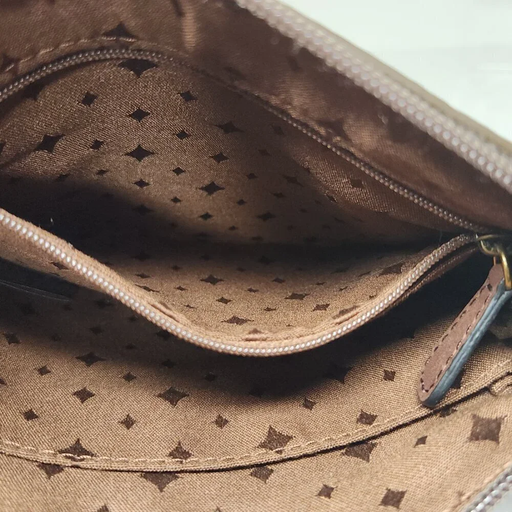 Fossil Vintage Explorer Gunmetal Color Leather Crossbody Bag Purse